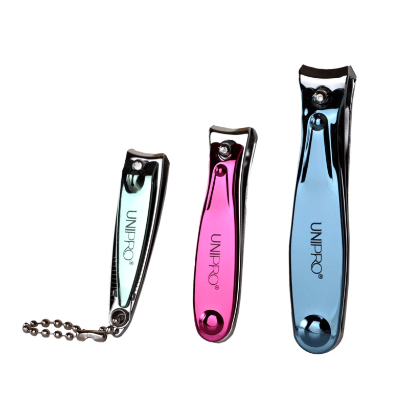 3 مقصات أظافر بكرت بألوان مختلفة UniPro